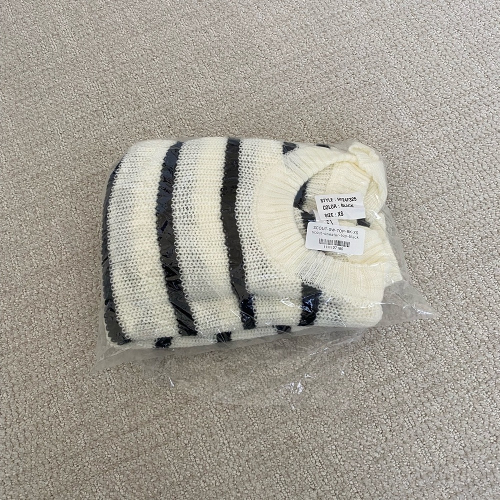 CJLA Scout Sweater XS - Picture 7 of 7